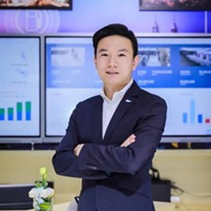 Steve Zhu (Business Solutions Director of Microsoft)